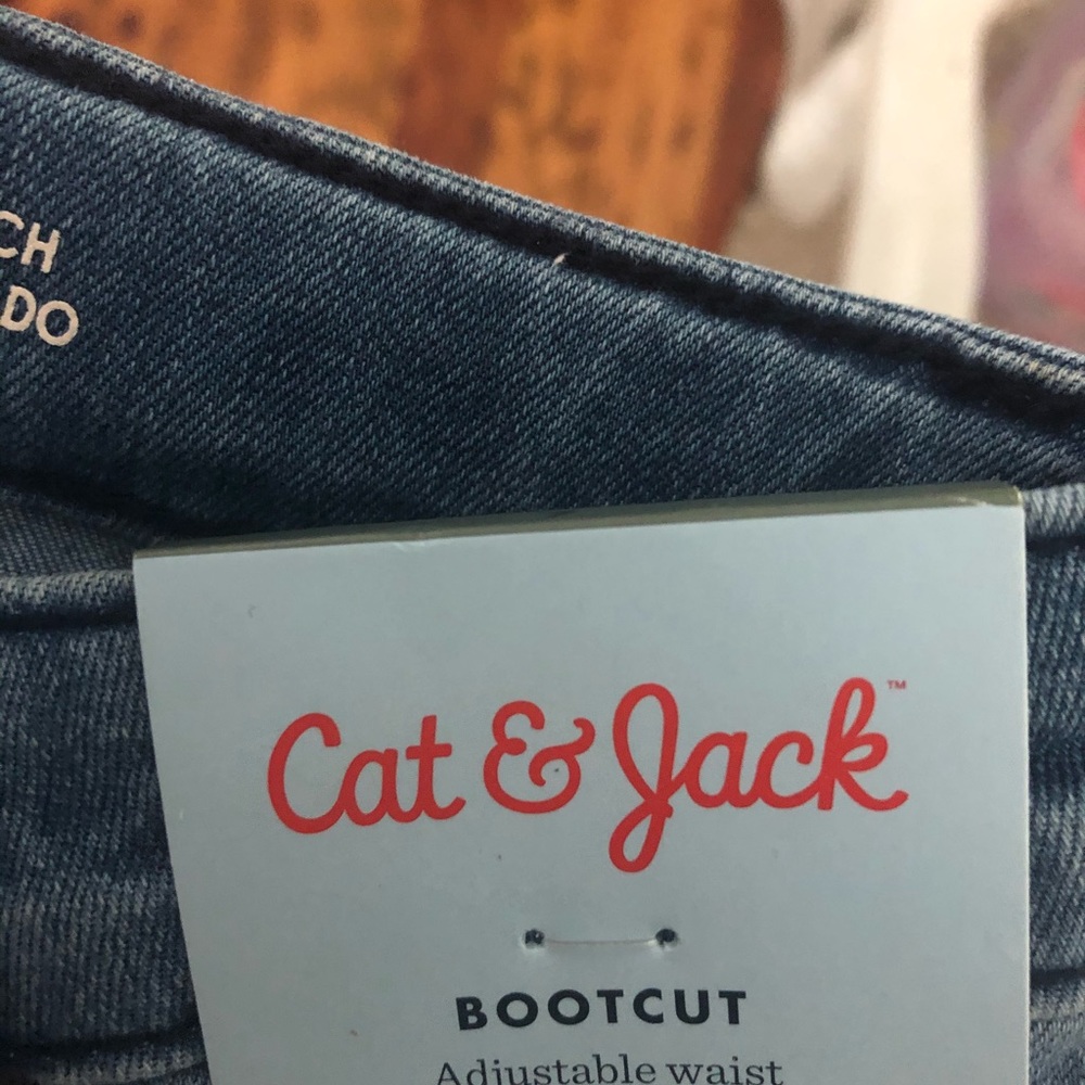 Girls size 7 cat and jack denim jeans .